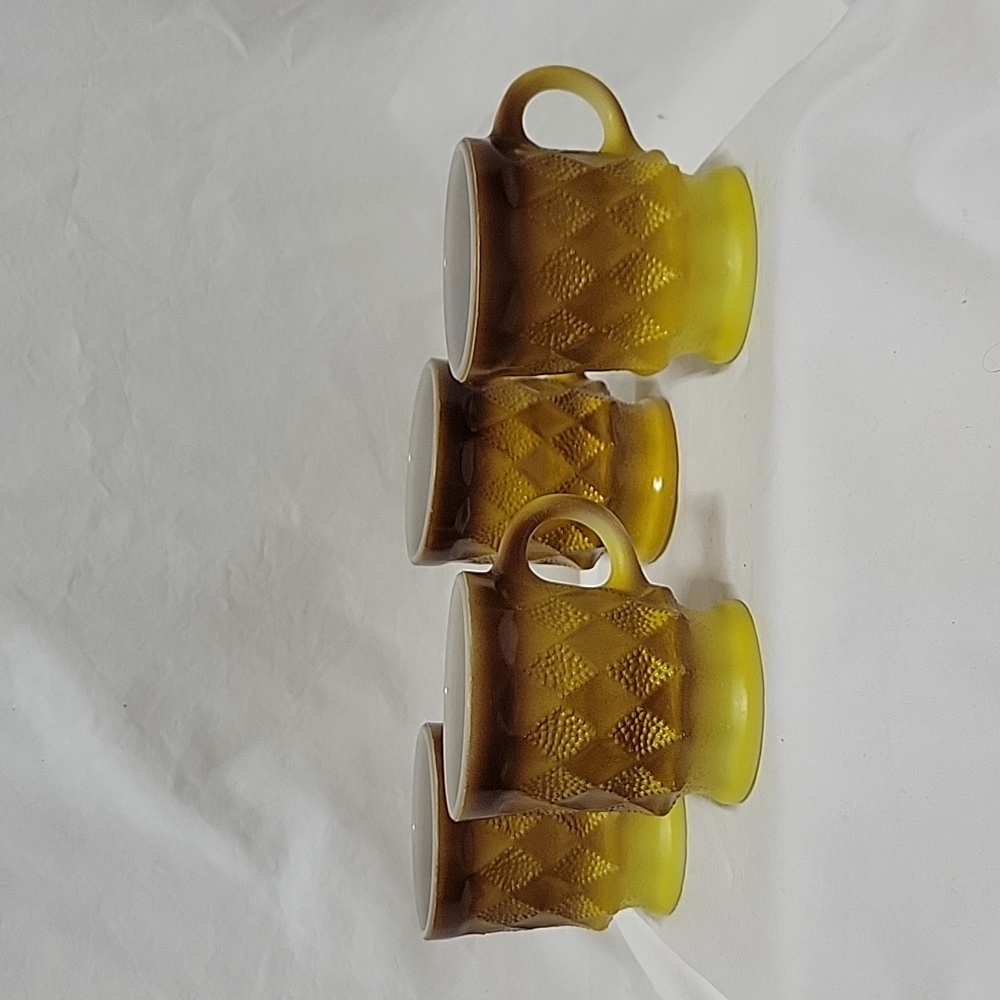 Vintage Anchor Hocking Brown and Gold Diamond Point Mugs, set of 4